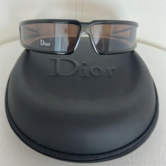 NEW F/W 2003 Christian Dior by John Galliano black Bandage D28 runway Sunglasses Dior Bandage 1 D28 80 – Vintage Frames Company main image 4